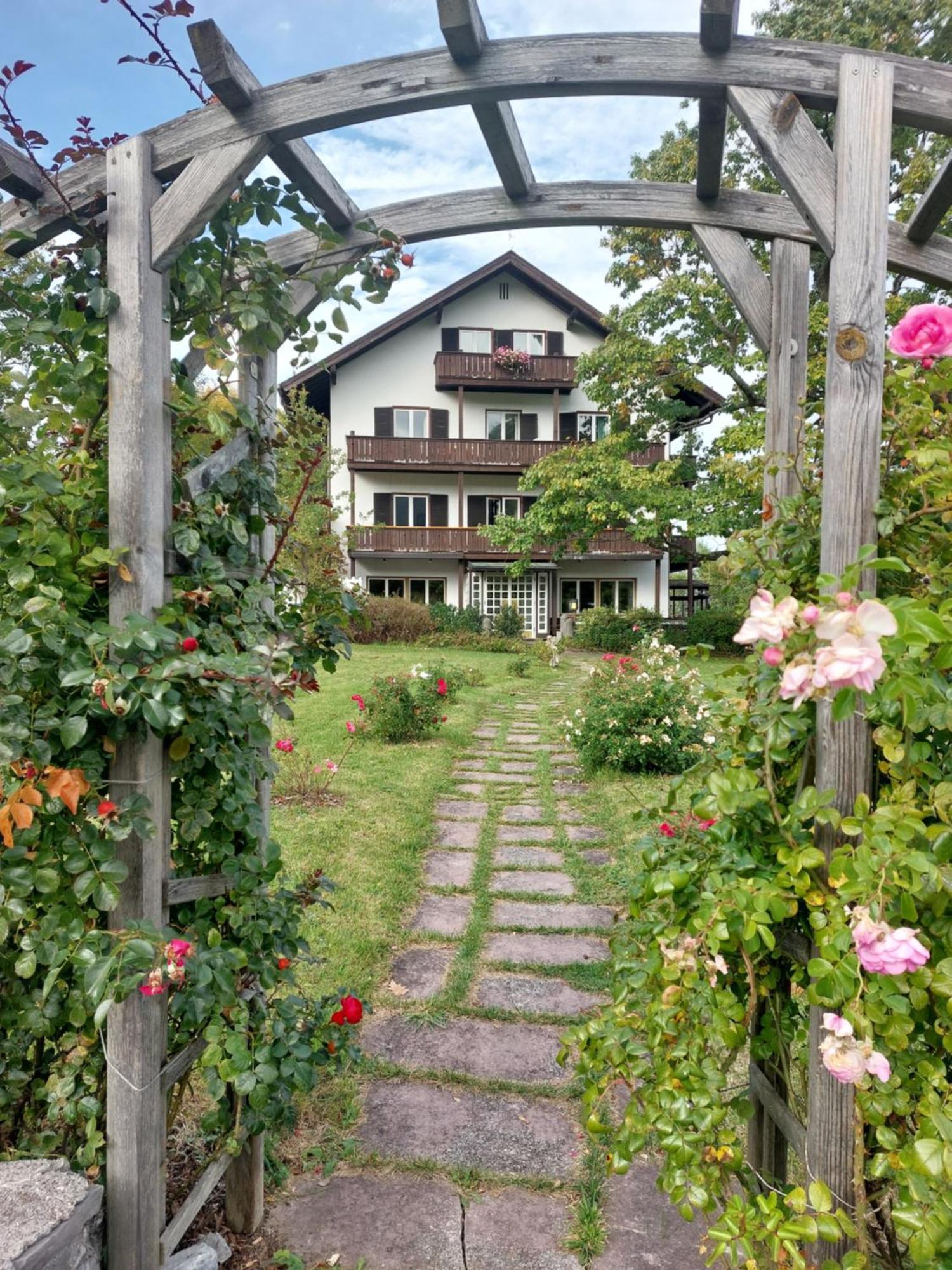 Landhaus Schoenblick Bad Kohlgrub Exterior foto